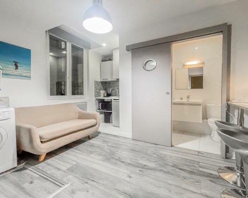 230 Rue St Denis start1