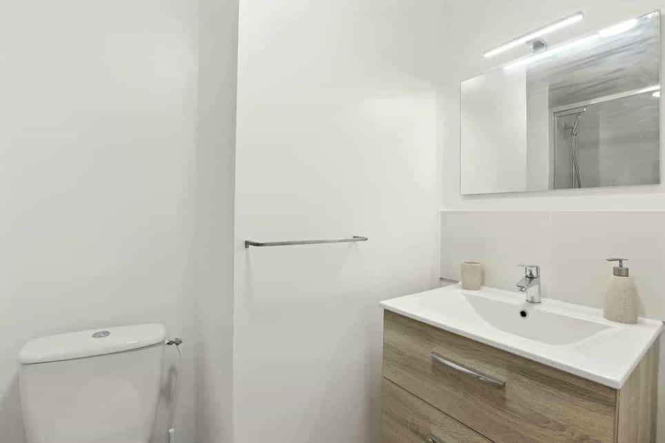 18 Rue Gaston de Caillavet8