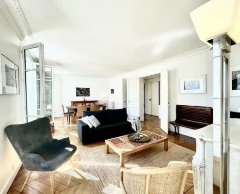 46 Rue Louise-Émilie de la Tour d'Auvergne