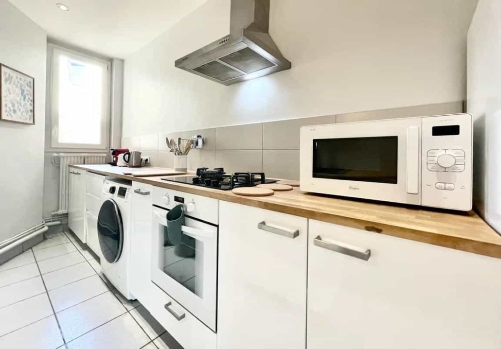 46 Rue Louise-Émilie de la Tour d'Auvergne10