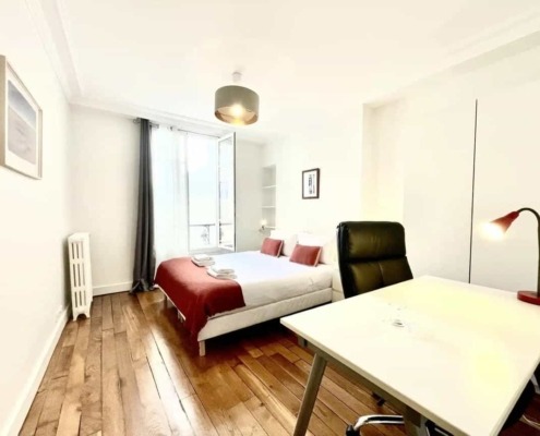 46 Rue Louise-Émilie de la Tour d'Auvergne17