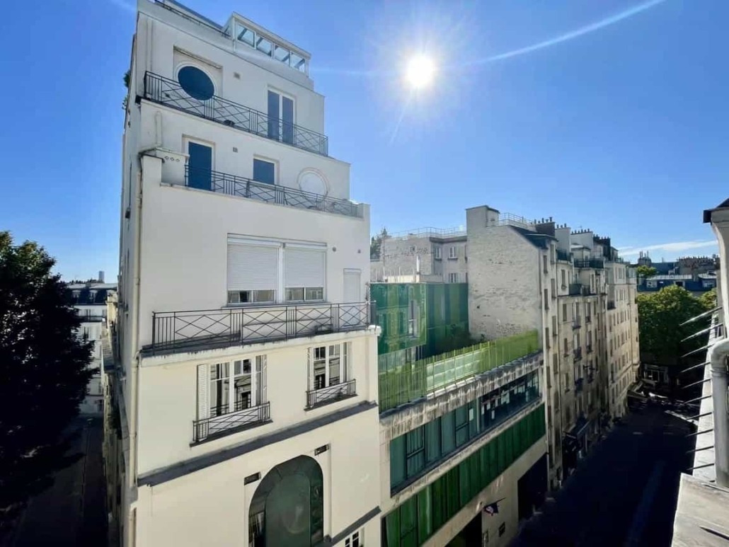 46 Rue Louise-Émilie de la Tour d'Auvergne5