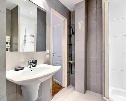 8 Rue Pierre Fontaine9
