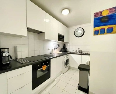 9 Rue Pierre Demours10