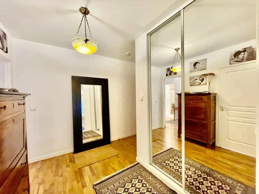 9 Rue Pierre Demours23