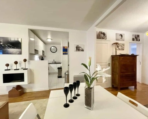 9 Rue Pierre Demours8